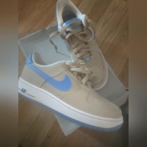 Nike air size 7y suede baby blue and beige women's